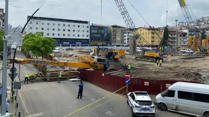 Ordu’da fore kazık makinesi devrildi: Operatör yaralandı