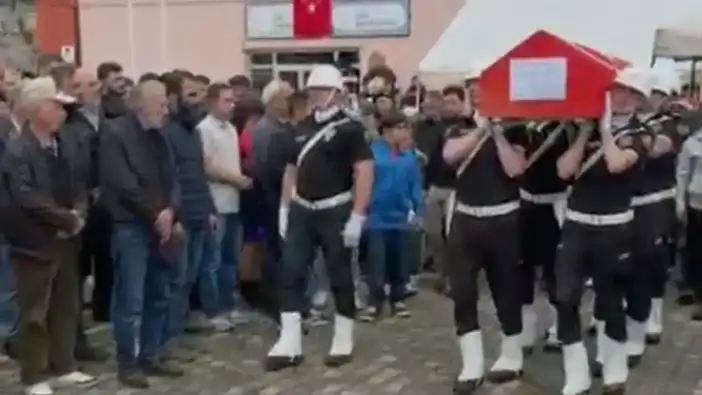 Trabzonlu Özel Harekat Polisi son yolculuğuna uğurlandı