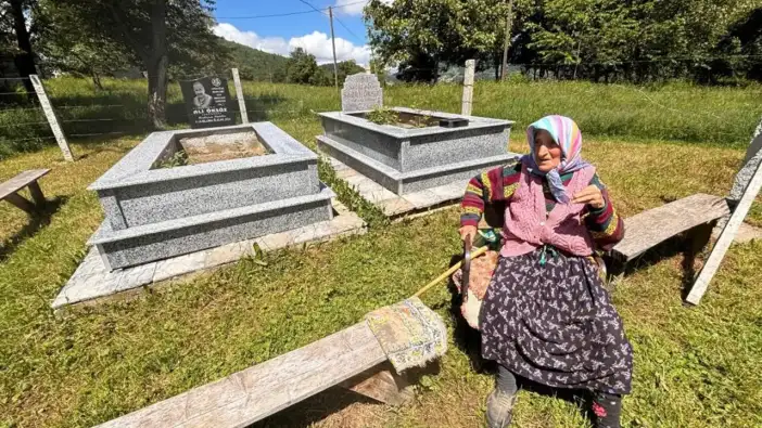 Her adımı hasret, her yolu mezarlığa çıkıyor! Trabzon'da yürek burkan hikaye