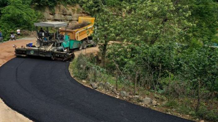 Ordu Çatalpınar'da yılların bekleyişi sona erdi! Yol sıcak asfaltla buluştu