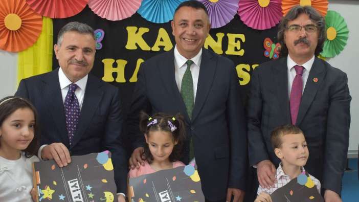 Doğu Karadeniz'de 438 bin öğrenci karne aldı