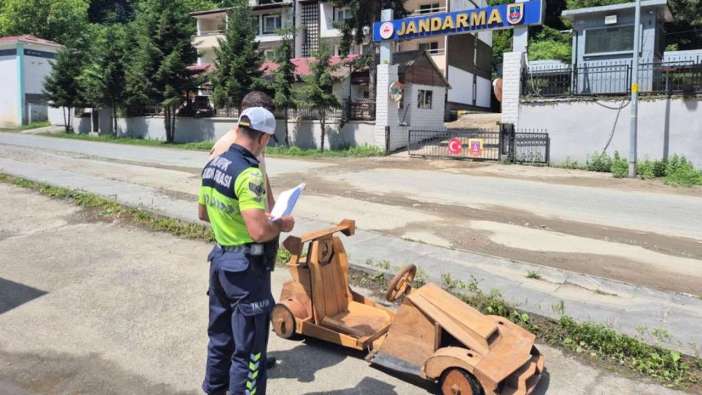 Ayder'de ilgi çeken ahşap araca jandarma el koydu