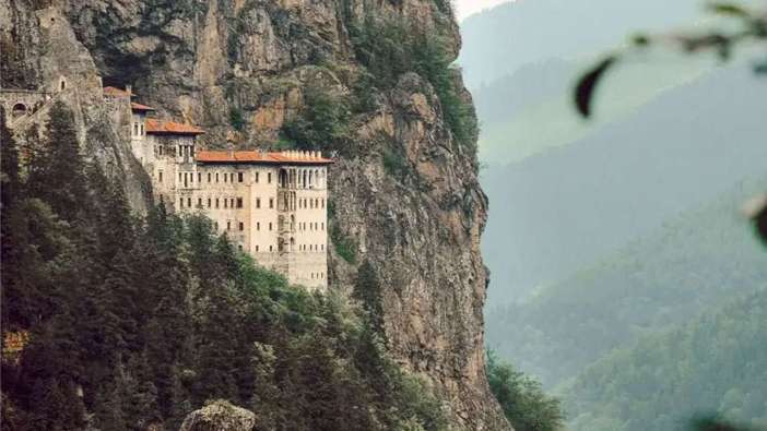 Trabzon'un turizm hedefi büyüdü! 2053'te 11,7 milyon turist, 13,9 milyar dolar gelir