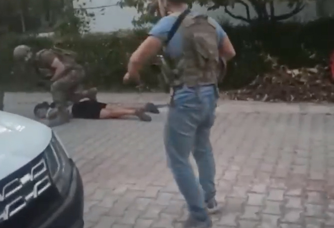 Bursa'da servis aracına saldıran teröristler yakalandı