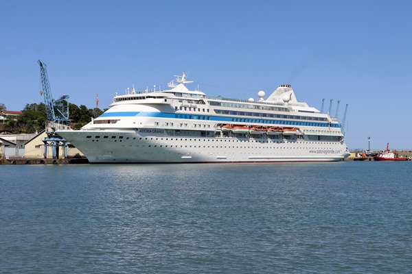 "Astoria Grande" 800 yolcusuyla ikinci kez Trabzon'a geldi