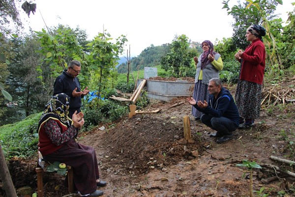 Trabzonlu kardeşleri ölüm bile ayıramadı