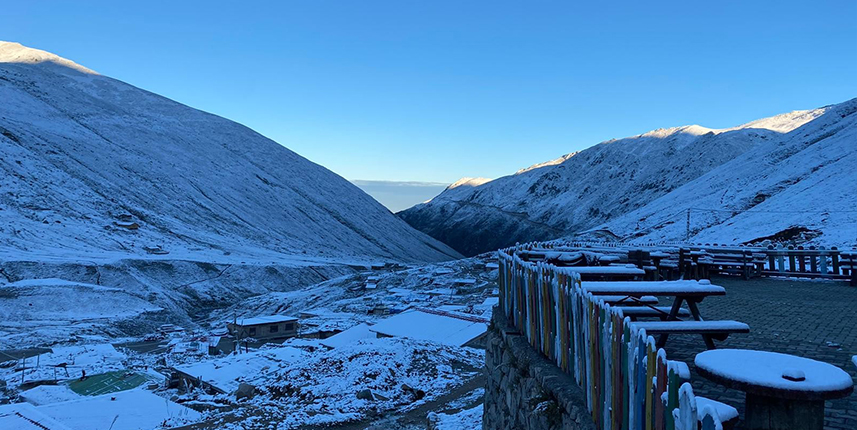 Trabzon'da güneş açtı, karlı zirveler ortaya çıktı