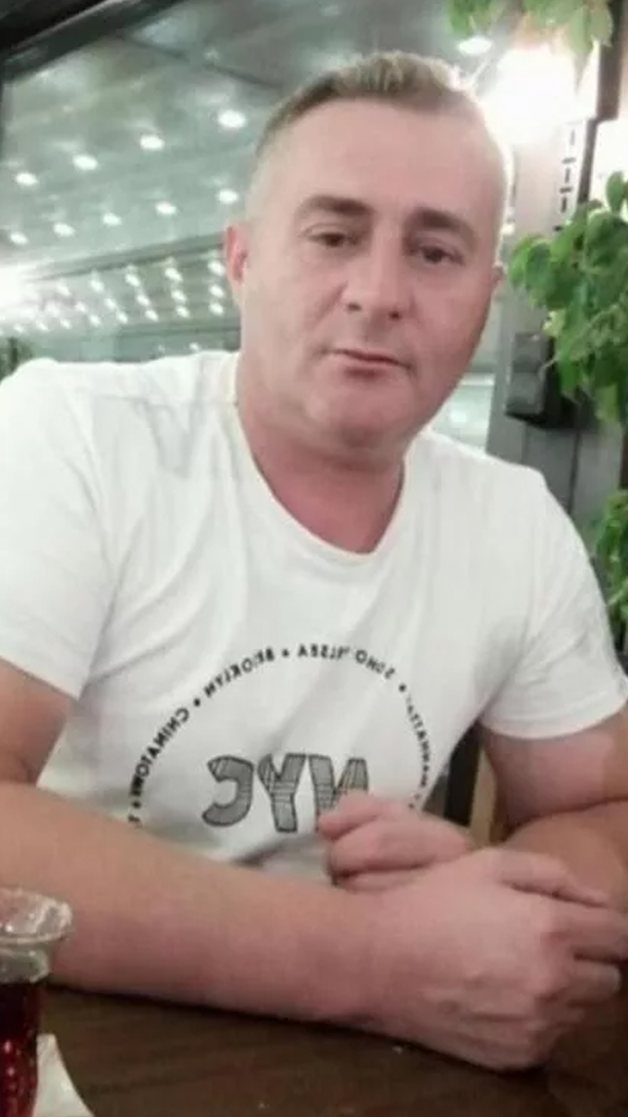 Mersin'de polisevine silahlı saldırı! 1 polis şehit