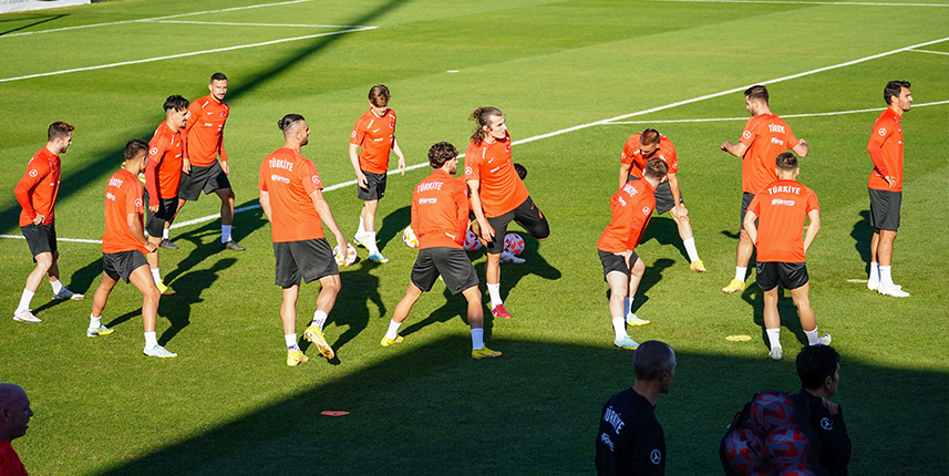 A Milli Takım, Lüksemburg maçı hazırlıklarına başladı