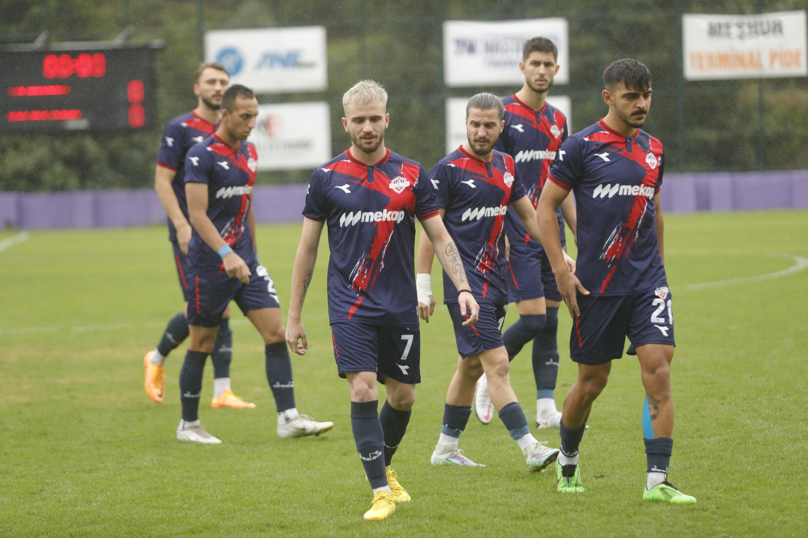 1461 Trabzon evinde mağlup oldu