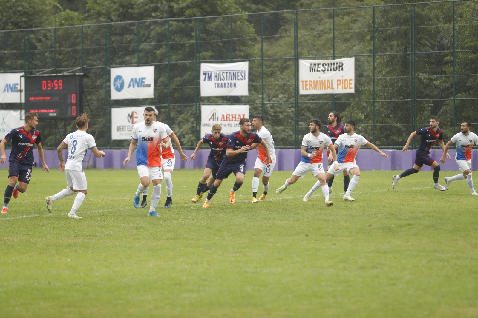 1461 Trabzon evinde mağlup oldu