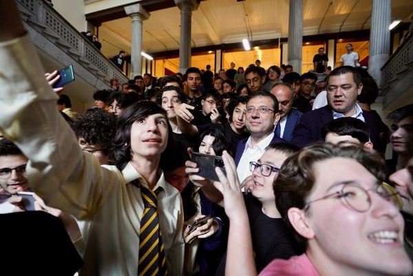 Ekrem İmamoğlu'ndan erteleme kararı ile ilgili cevap