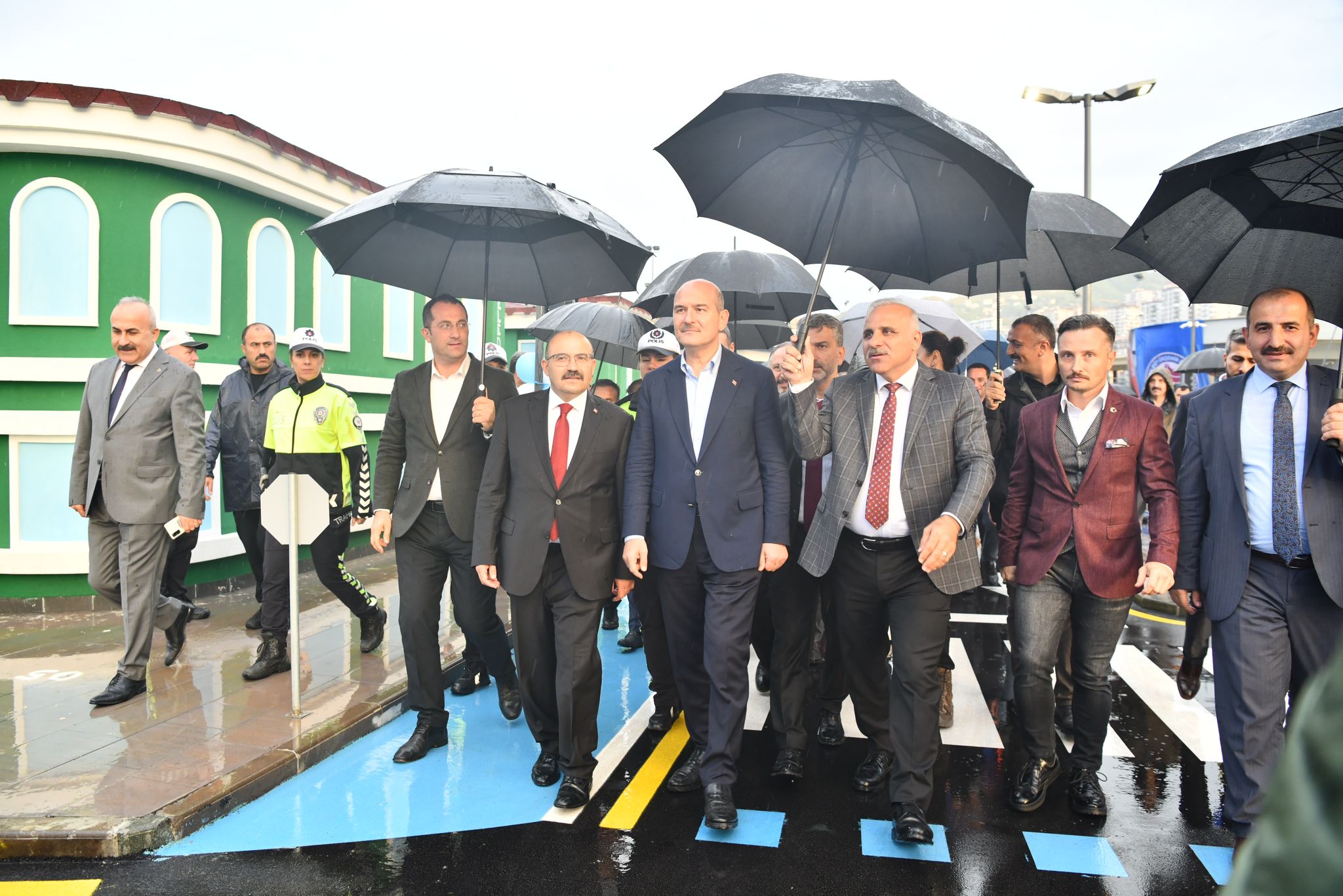 Trabzon'da çocuk trafik eğitim pisti açıldı!