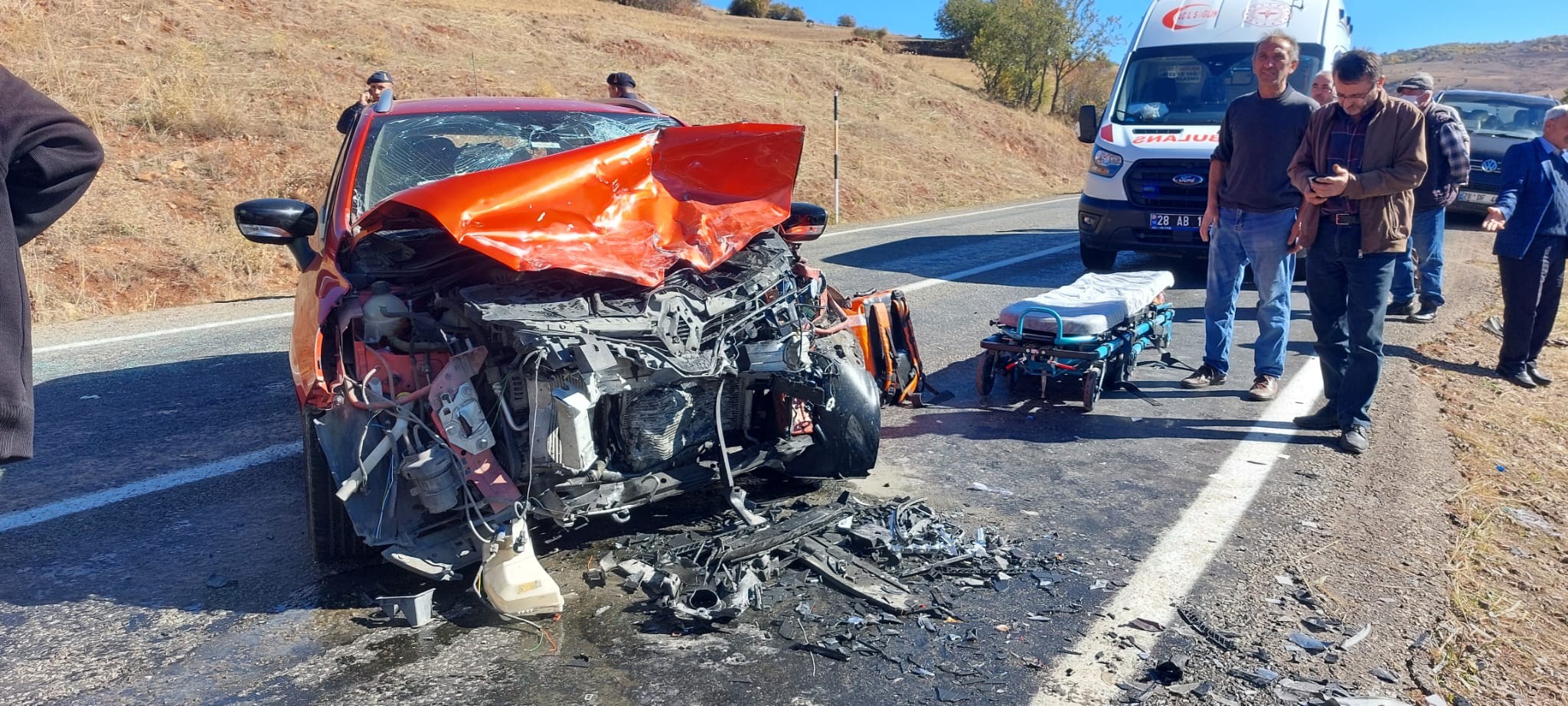 Giresun'da kaza: 5 kişi yaralanarak hastaneye kaldırıldı