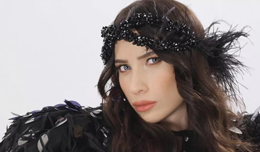 Gülşen'in şarkıcı yeğeni Arzu'yu görenler şoke oldu 