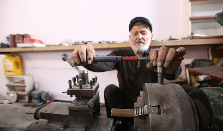 Gümüşhane'de iki bacağı sakat olan Köprülü'ye engel yok