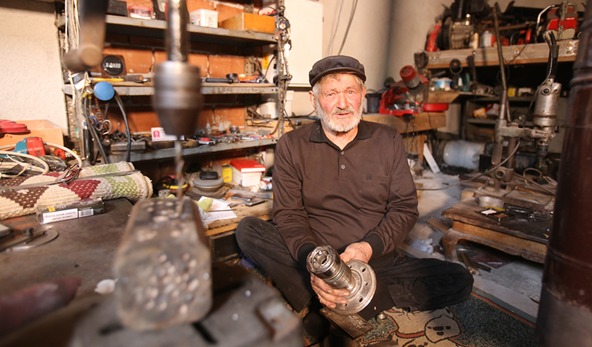 Gümüşhane'de iki bacağı sakat olan Köprülü'ye engel yok