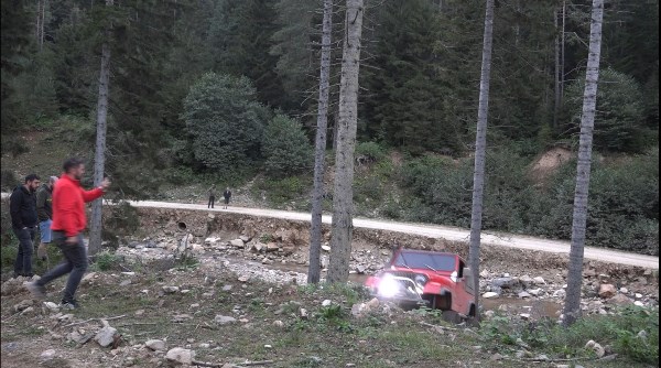 Off-Road tutkunlarından Giresun yaylalarında sonbahar safarisi