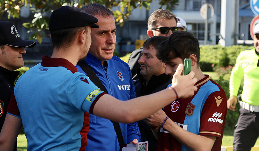 Trabzonspor kafilesi Sırbistan'a gitti