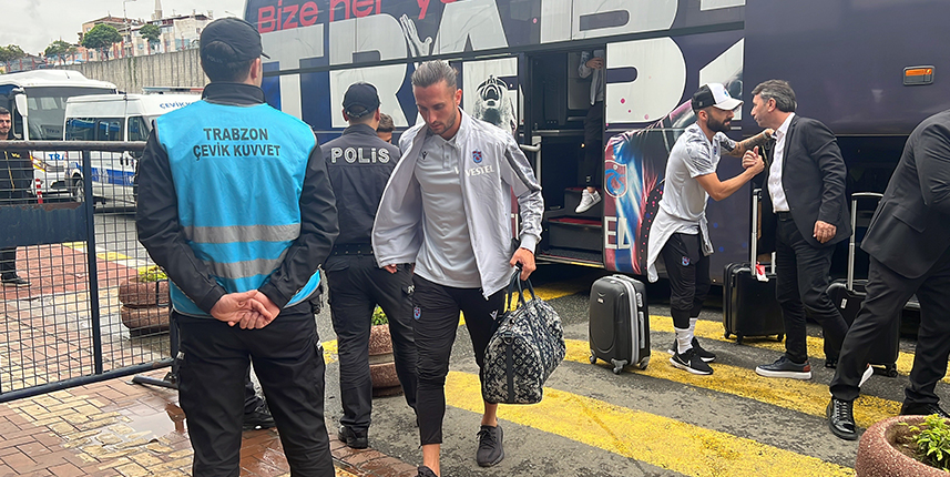 Trabzonspor, Fransa'ya gitti