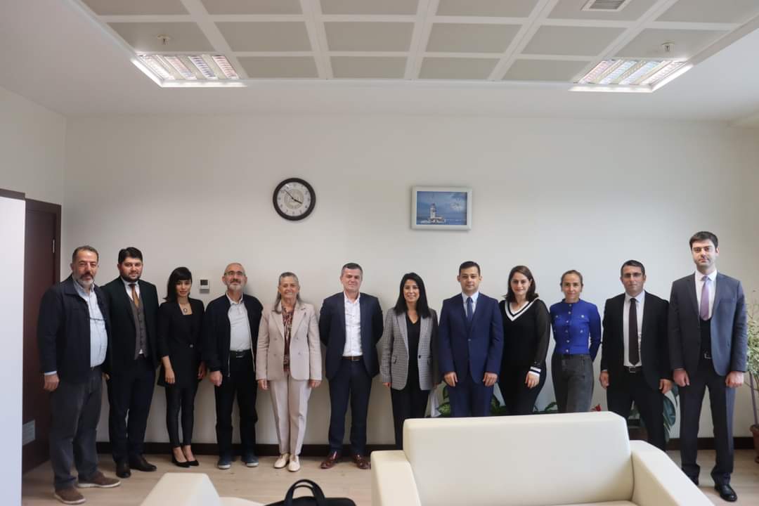 Trabzon Barosu Başkanı Duygu Keleş Aydın mazbatasını aldı