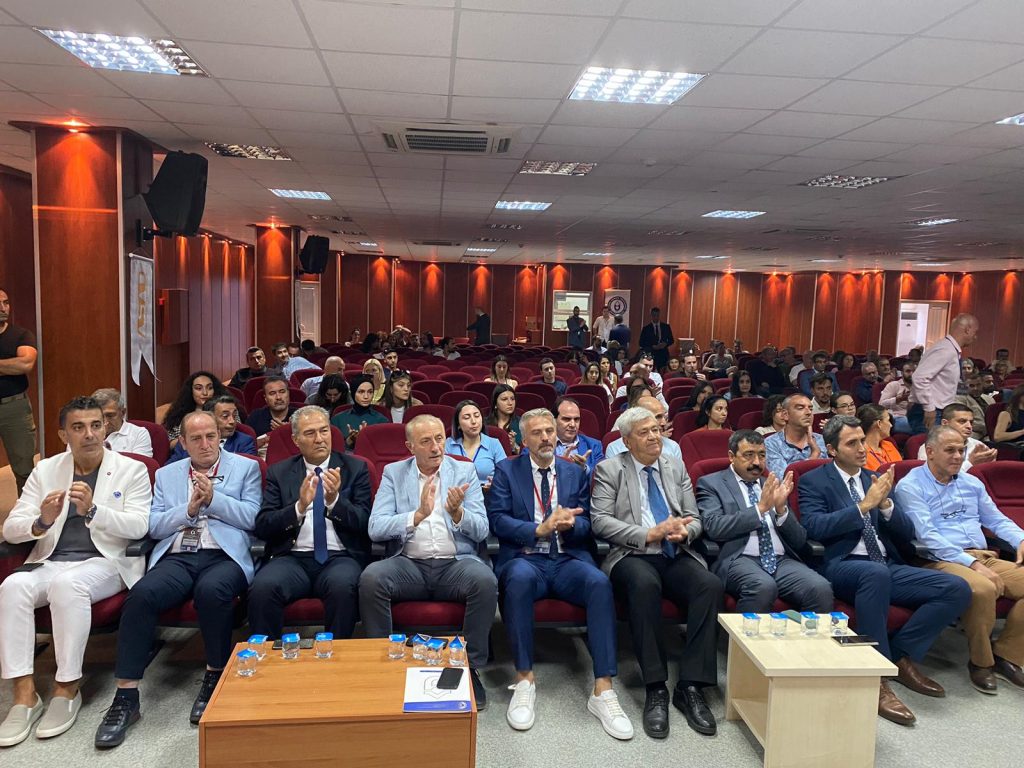 Akademik Spor Araştırmaları Kongresi gerçekleştirildi