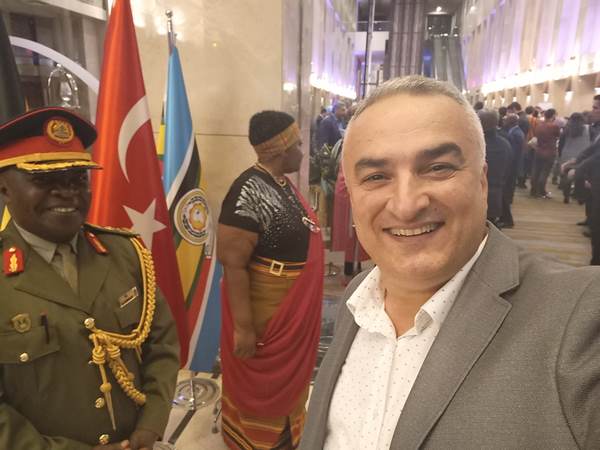 Türkiye Uganda kardeşliği pekişti