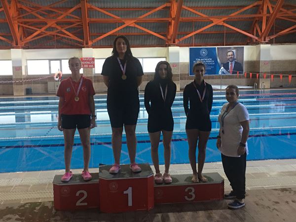 Avrasya Üniversitesi’ne iki gümüş madalya