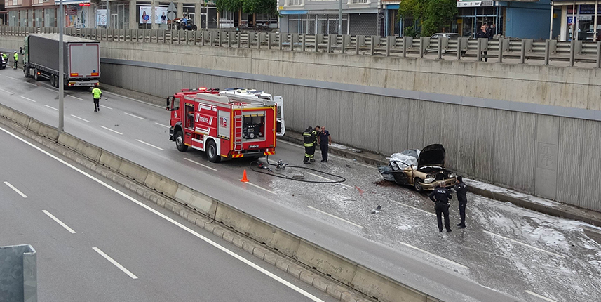 Samsun'da feci kaza! 2 kişi yanarak hayatını kaybetti