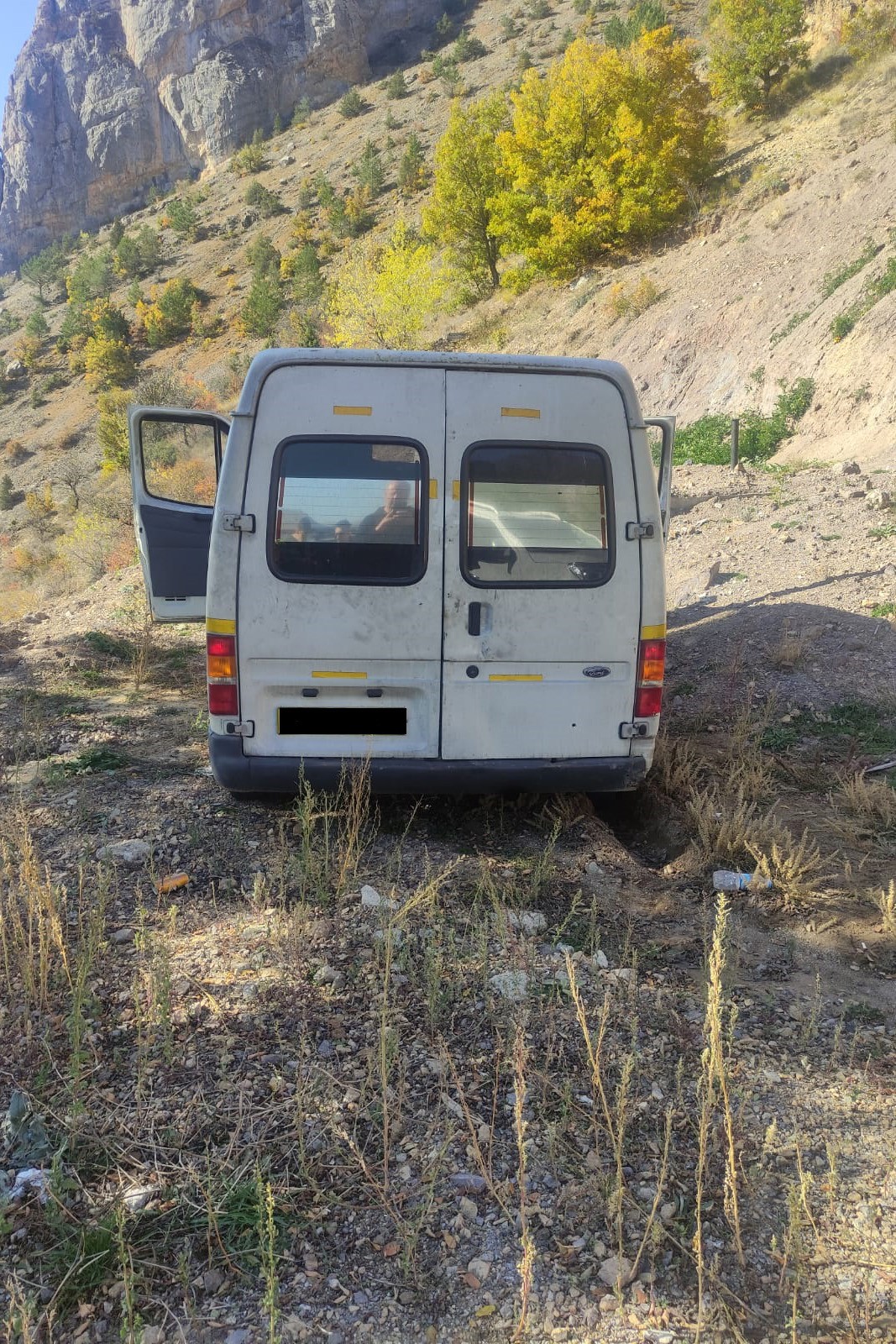 Gümüşhane'de kablo hırsızları jandarmadan kaçamadı