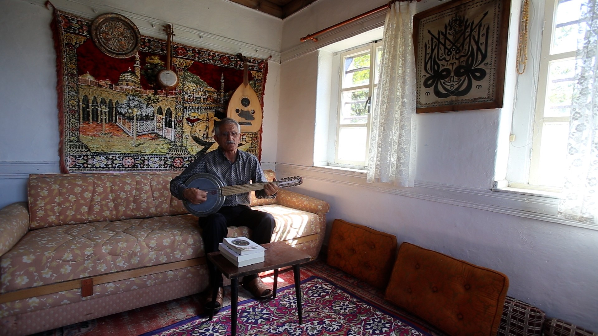 84 yaşında on parmağında on marifet 