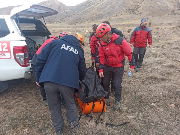 Erzurum'a ava giden Trabzonlu kalbine yenildi