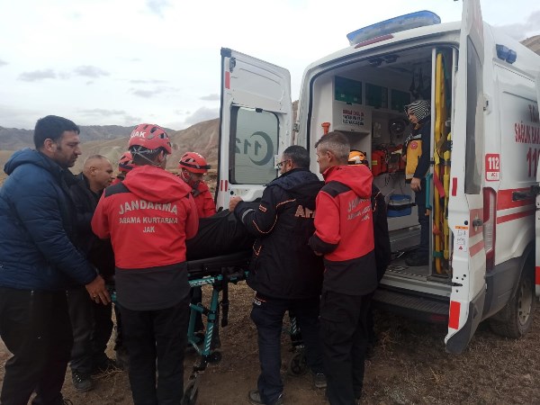 Erzurum'a ava giden Trabzonlu kalbine yenildi