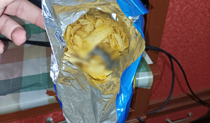 Trabzonlu bir kişinin aldığı cipsten fare çıkmıştı, mahkemeden şaşırtan karar