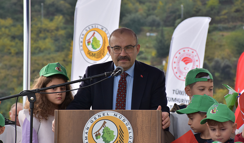 Trabzon'da fidanlar toprakla buluştu