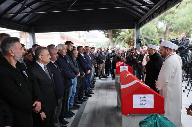 İstanbul'daki saldırıda şehit olan 6 kişi son yolculuğuna uğulandı