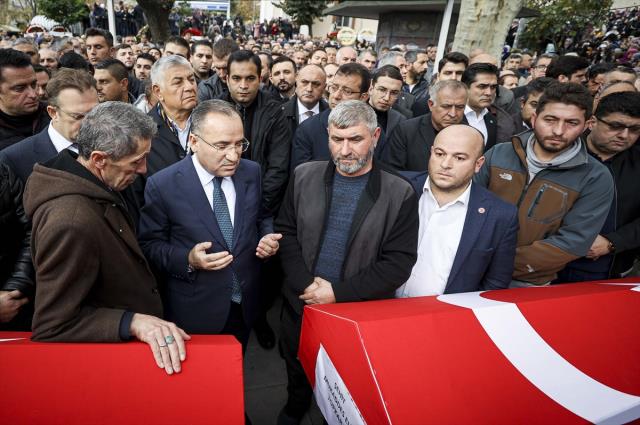 İstanbul'daki saldırıda şehit olan 6 kişi son yolculuğuna uğulandı