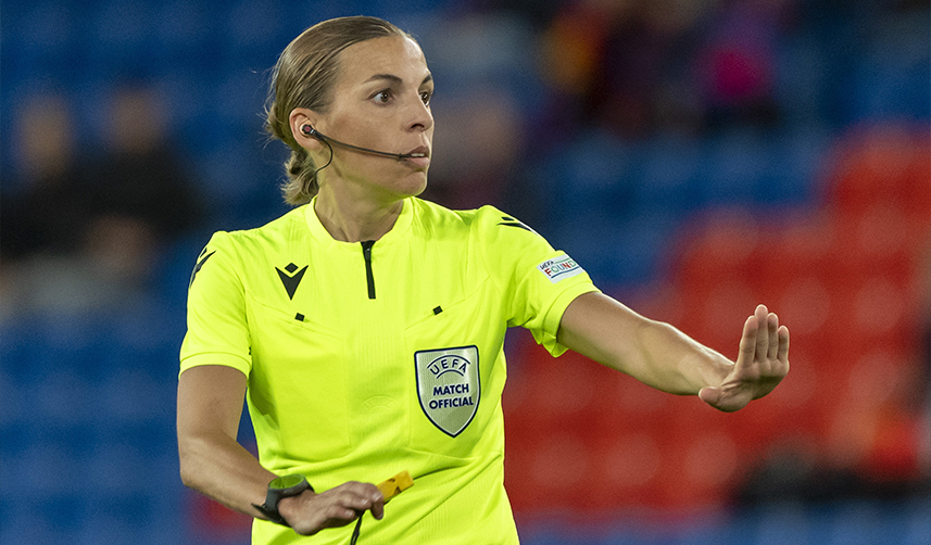 Dünya Kupası'nda bir ilk! Hakem değişikliği...