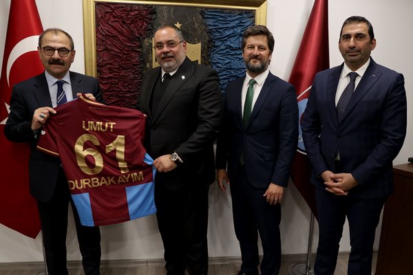 Macaristan Büyükelçisi Matis'ten Trabzonspor'a ziyaret