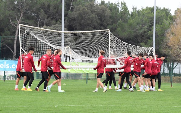 Ümit Milli Takım, Polonya maçı hazırlıklarına başladı