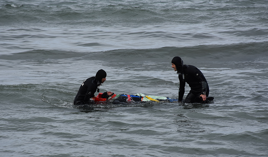 Trabzon'daki tatbikat! Denize düşenler bir bir kurtarıldı