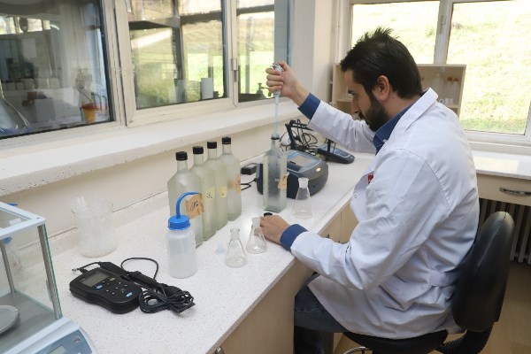 TİSKİ tam donanımlı atık su laboratuvarı kurdu