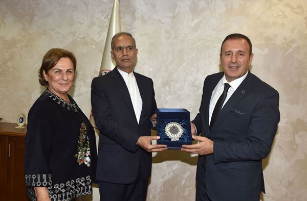 TTSO'da Trabzon İran uçak seferleri gündeme geldi