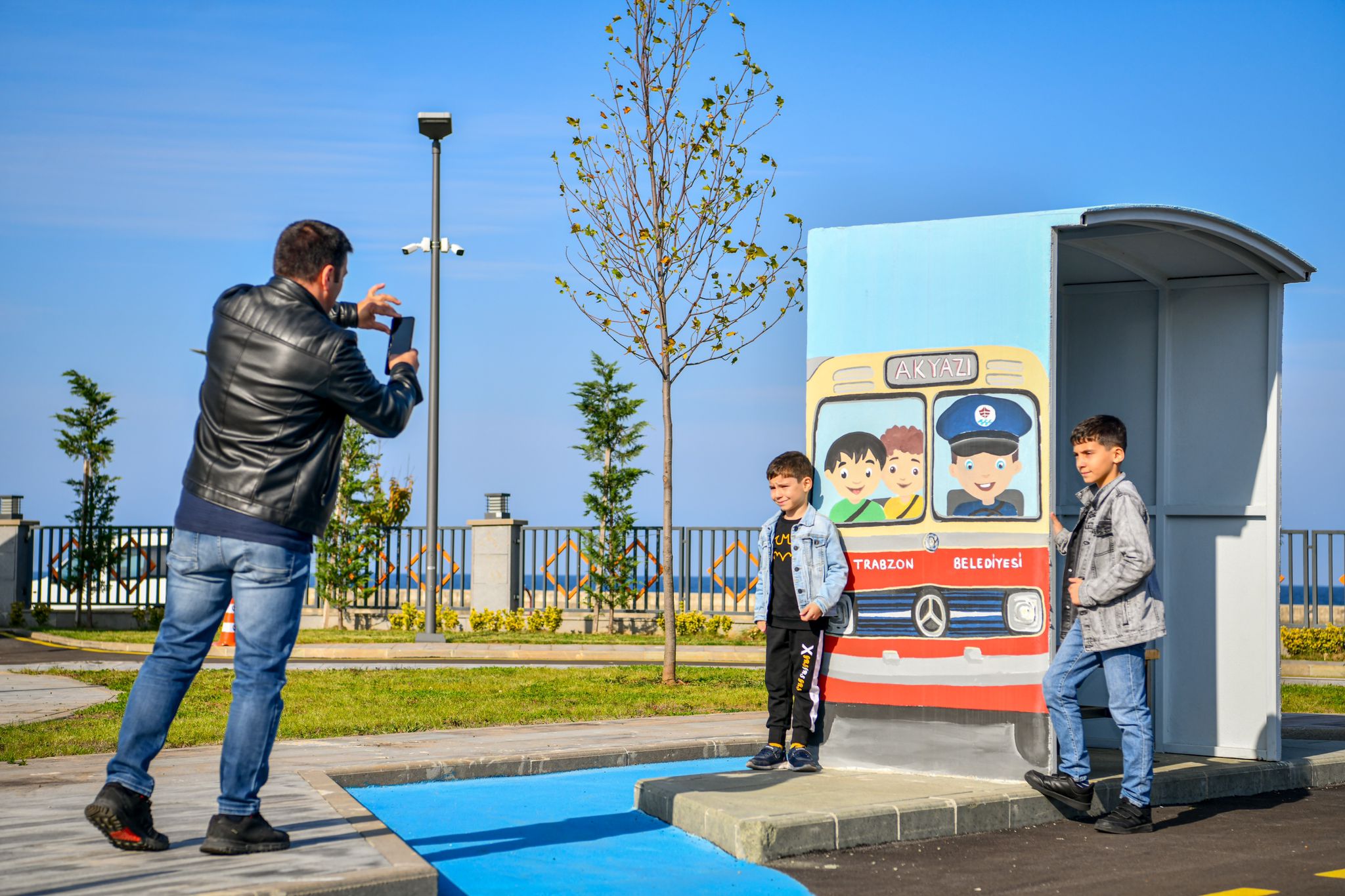 Trabzon'da baba-çocuk trafik eğitimine katıldı