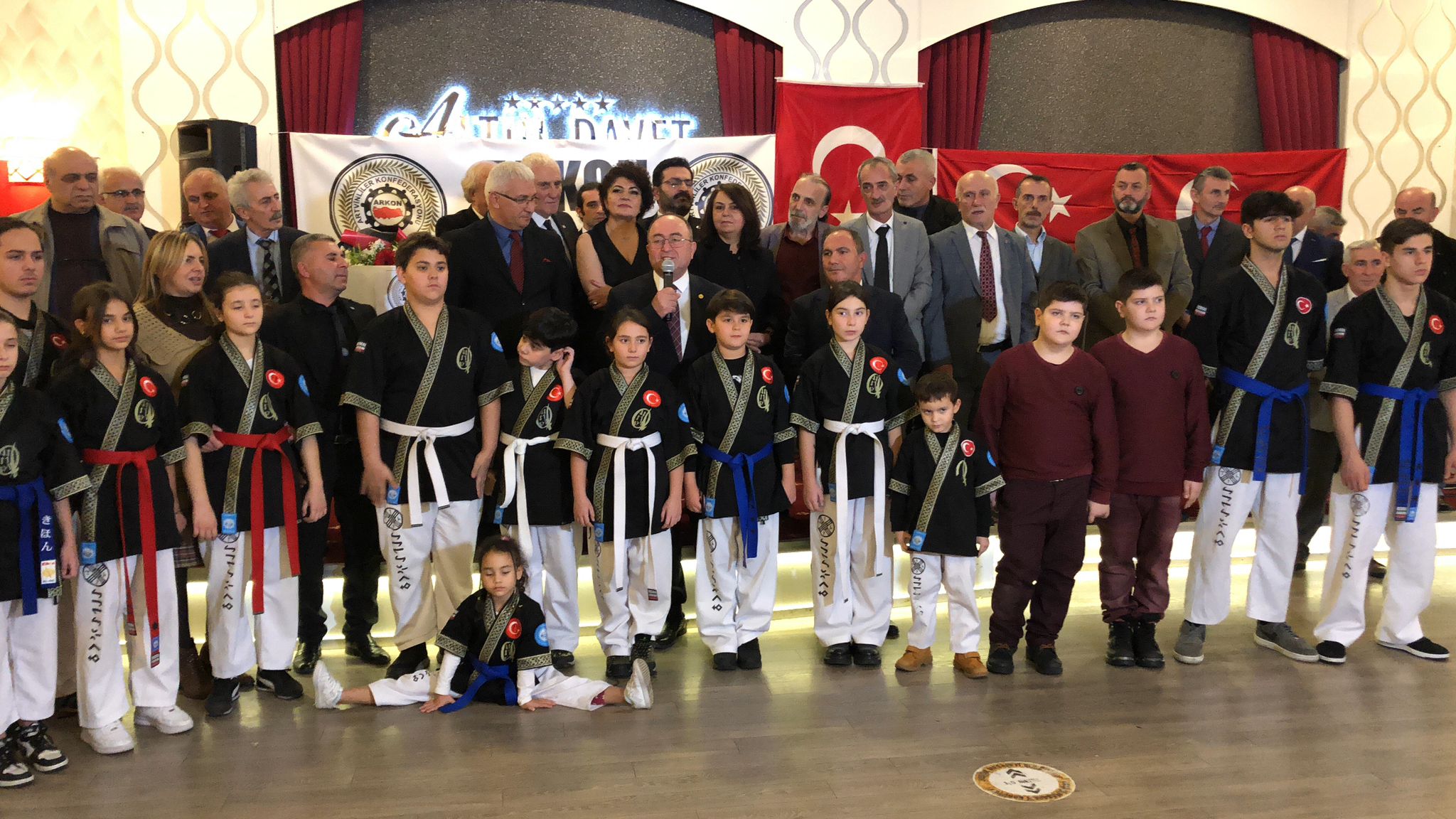 Bursa'daki Artvinliler tek yürek