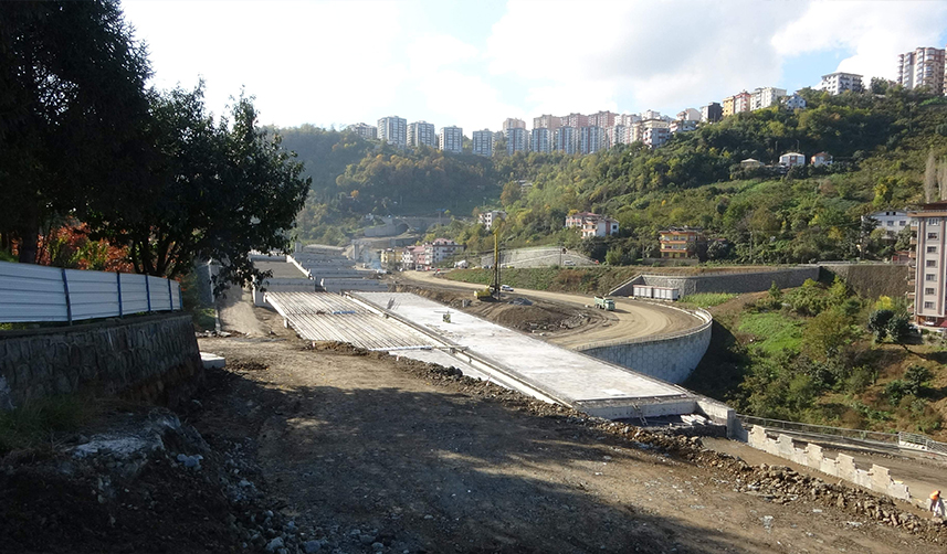 Trabzon'daki o yolun çalışmaları hızlandı