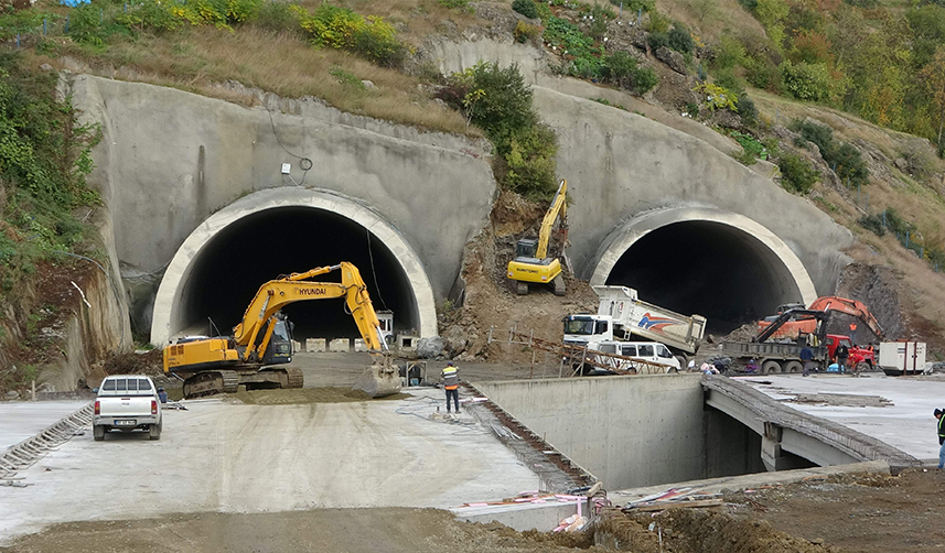 Trabzon'daki o yolun çalışmaları hızlandı