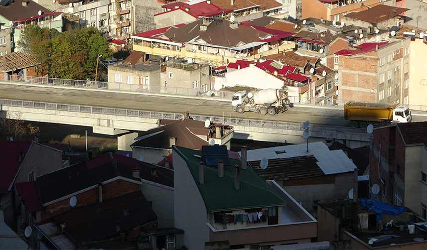 Trabzon'daki o yolun çalışmaları hızlandı