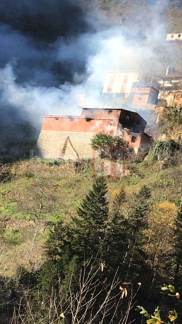 Trabzon'da korkutan yangın!