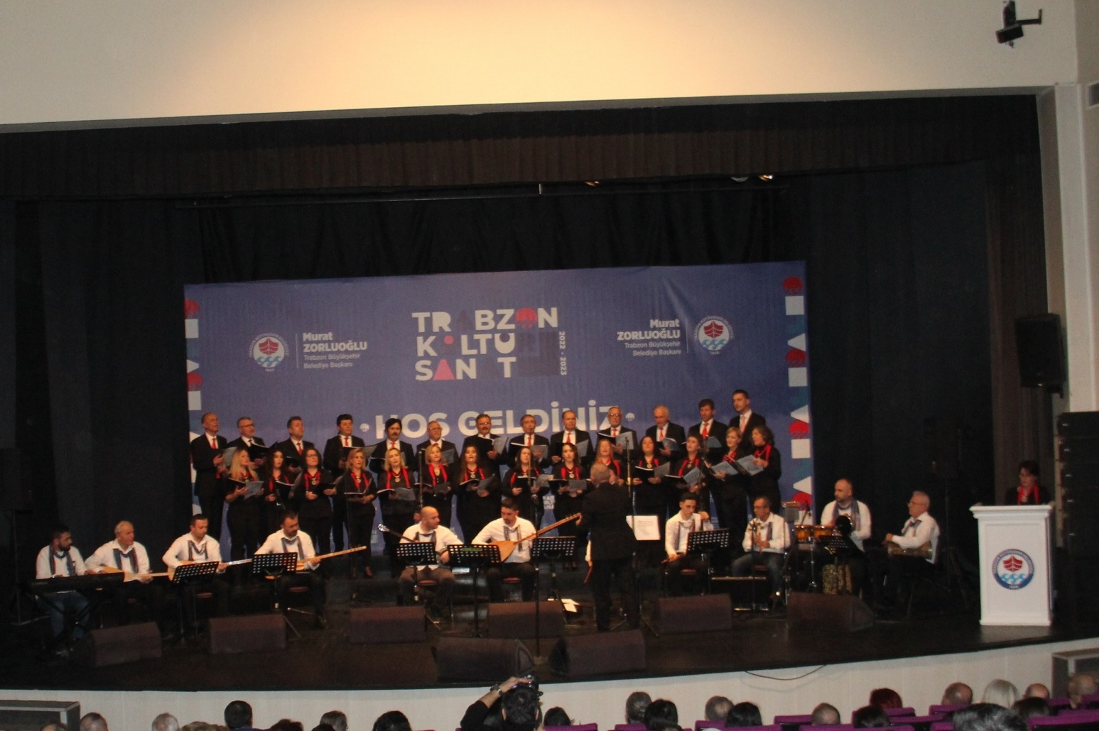 TMHOYDER’den türkü resitali